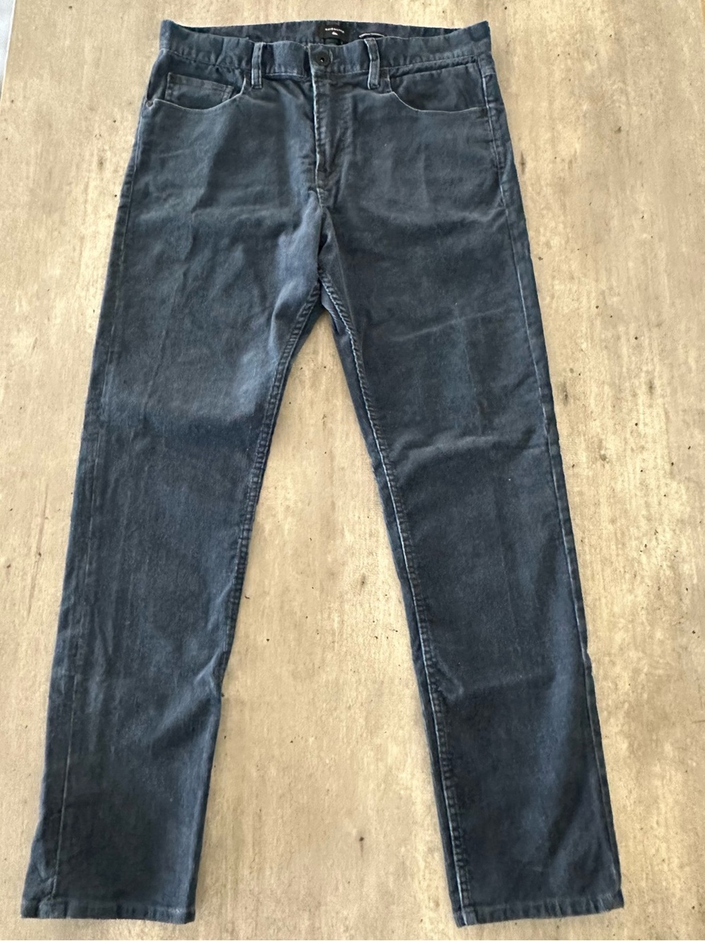 Quiksilver Men's Slim Straight Corduroy Jeans in Dark Blue Wash